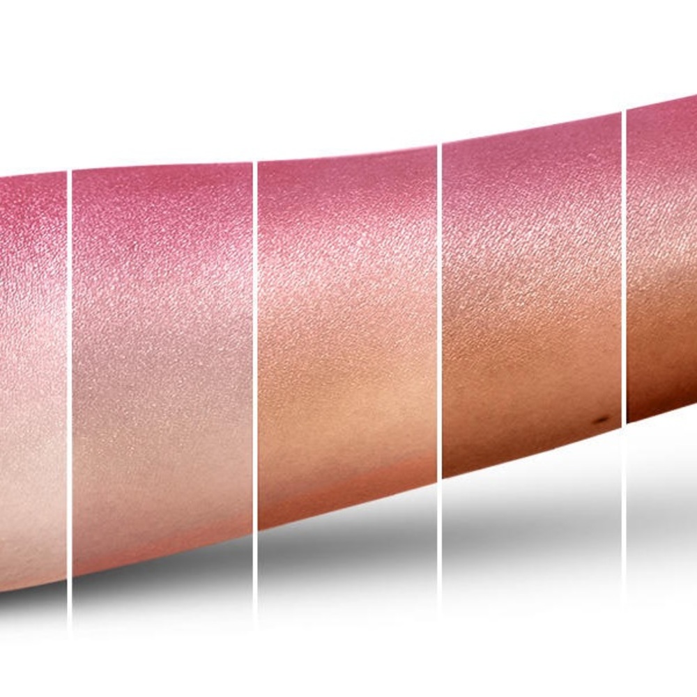 MAC Cosmetics ANGELCAKE Eyeshadow Discontinued Angel Cake - Picture 4 of 5
